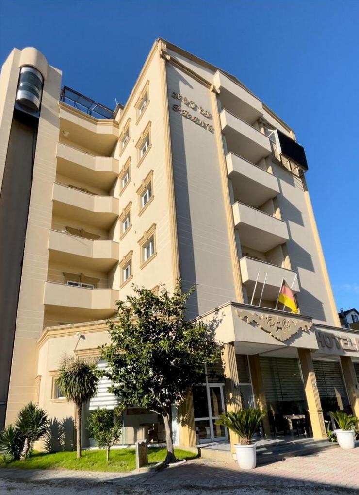 Hotel Princ Golem  Zewnętrze zdjęcie