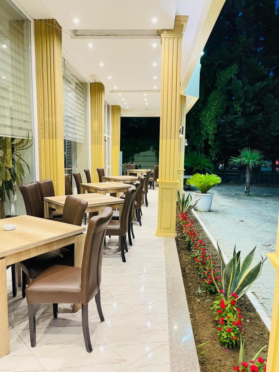 Hotel Princ Golem  Zewnętrze zdjęcie