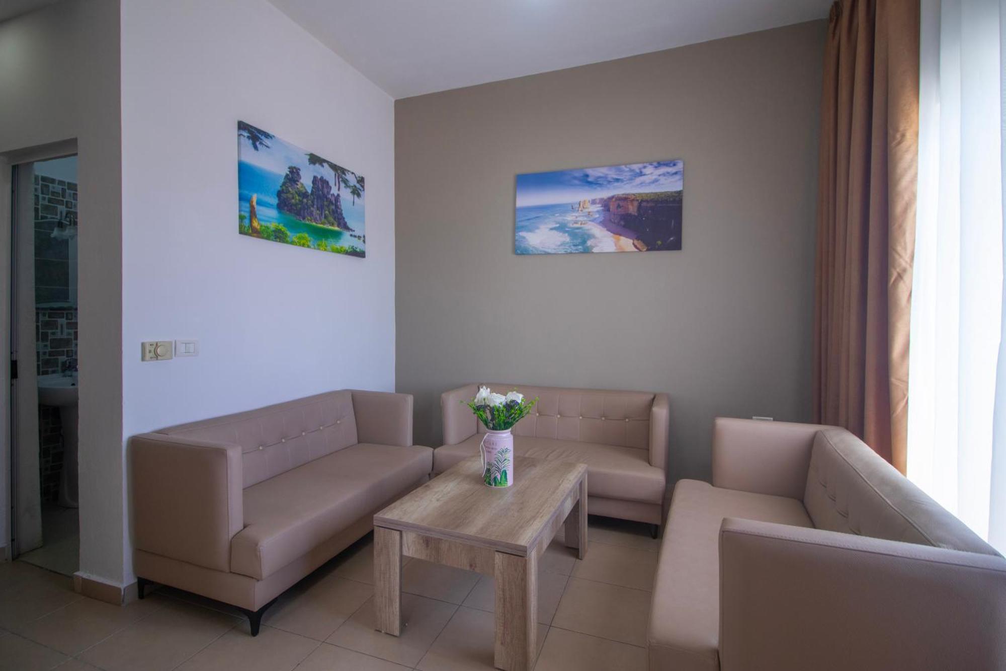 Hotel Princ Golem  Zewnętrze zdjęcie