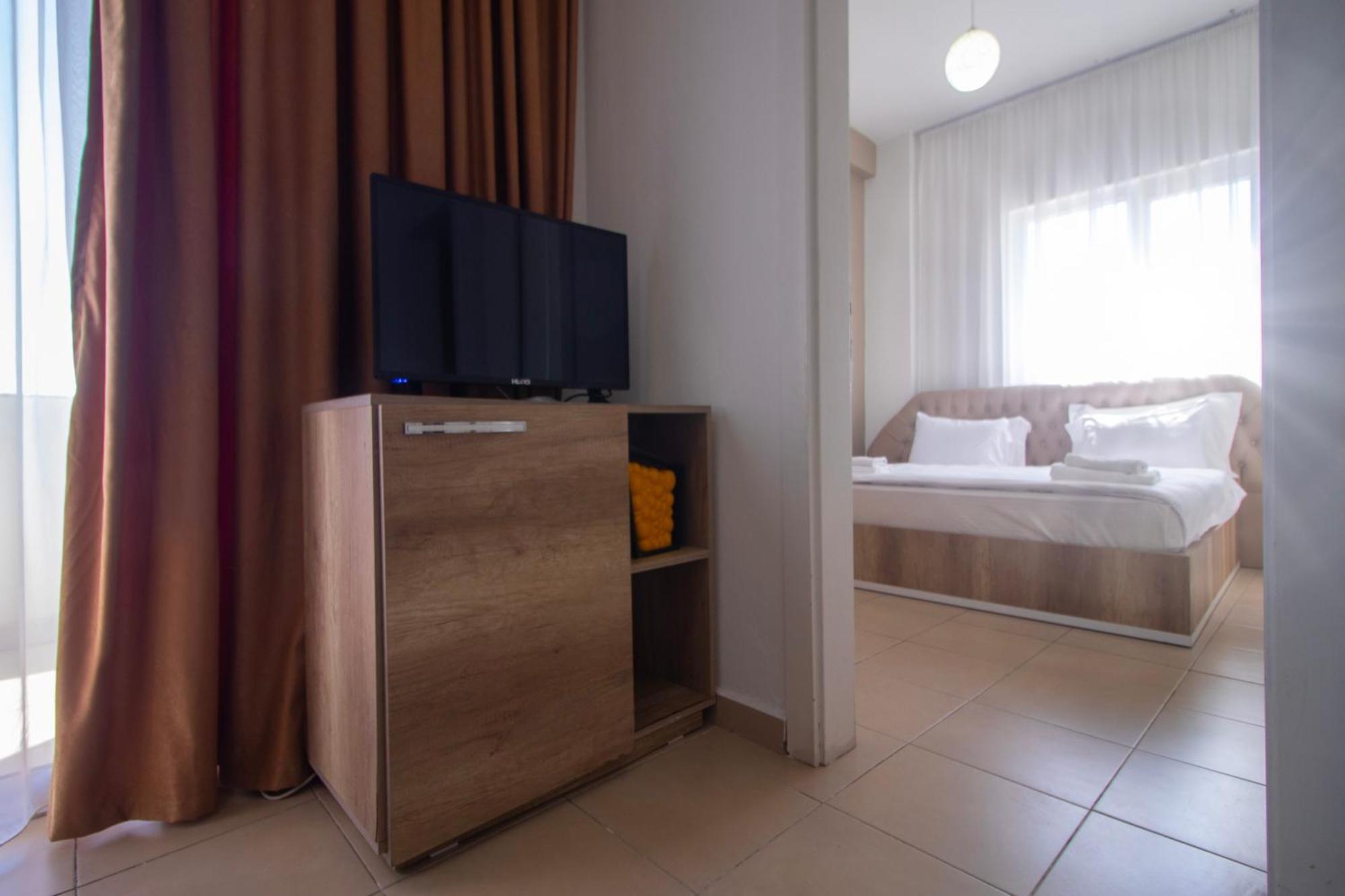 Hotel Princ Golem  Zewnętrze zdjęcie
