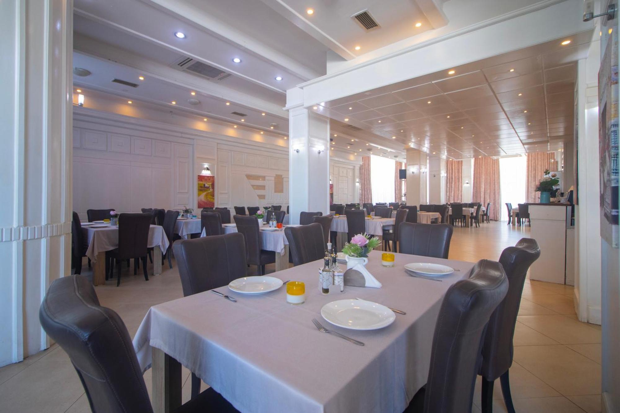 Hotel Princ Golem  Zewnętrze zdjęcie